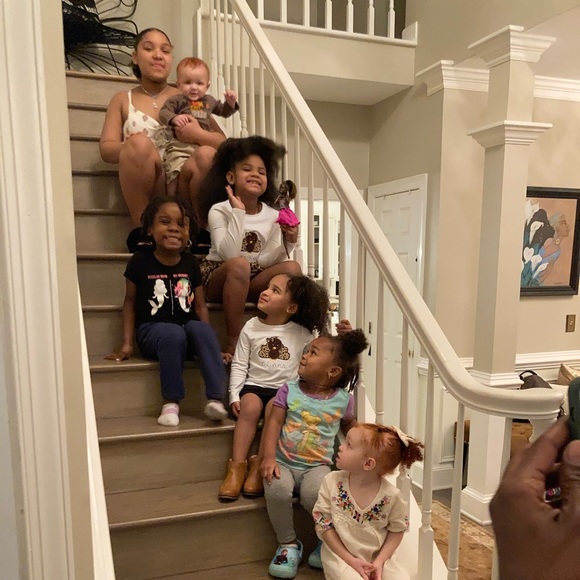 Meet your Posher, Renee - Picture 5 of 10